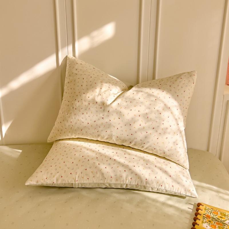 New Cotton Small Floral Single Pillowcase, Cute Printing Is Not Easy To Fade, Single Pillowcase, No Pillow Core Filler