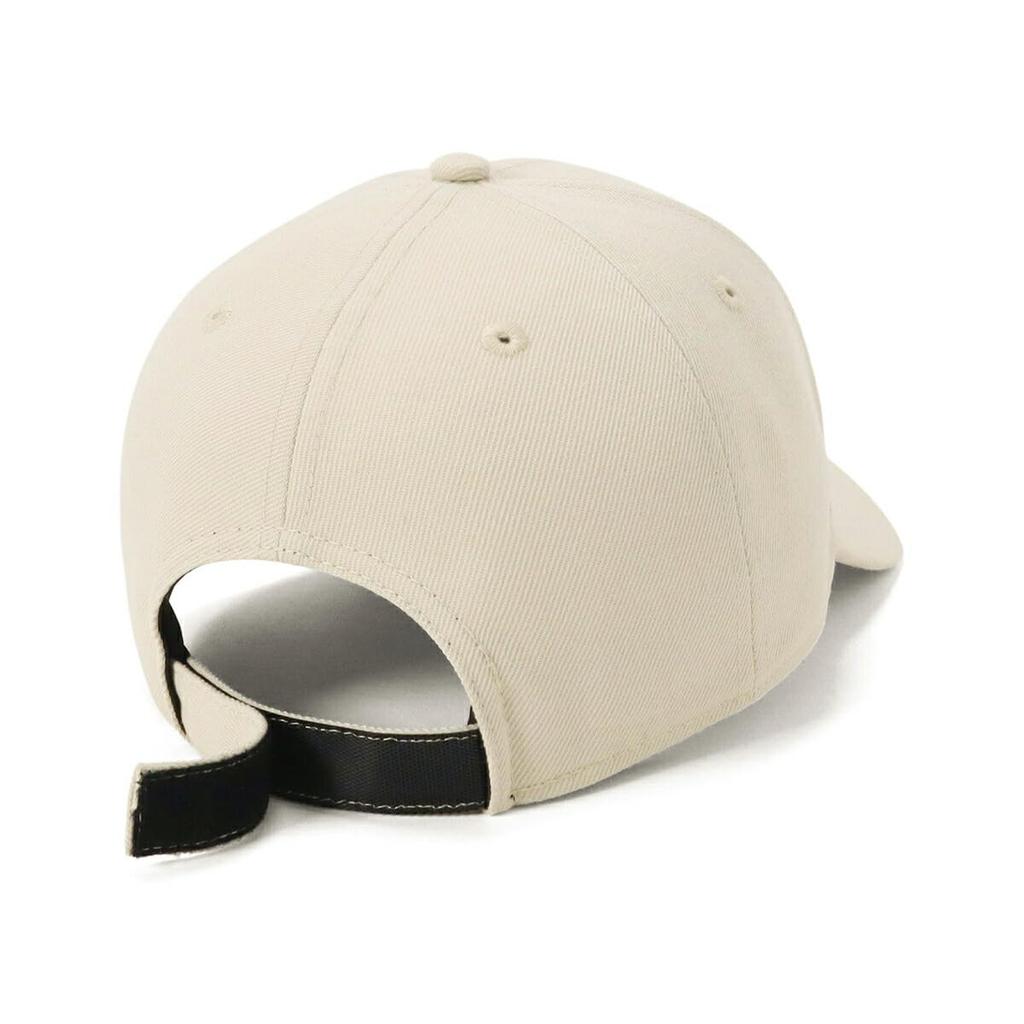 New Era 9FORTY Cap by MLB New York Made in NY Available in white and Also available exclusively from Perfect for summer sun protection and UV Stylish