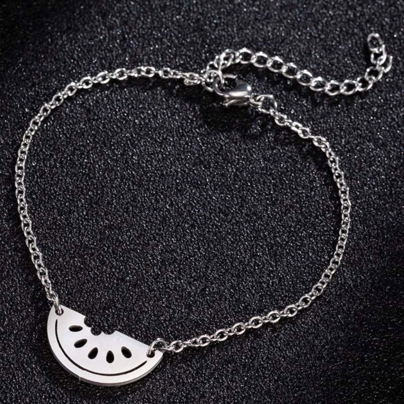 Modisches Wassermelonen-Charm-Armband Edelstahl Handkette Verstellbare Länge Handgelenkkette Accessoire für Frauen