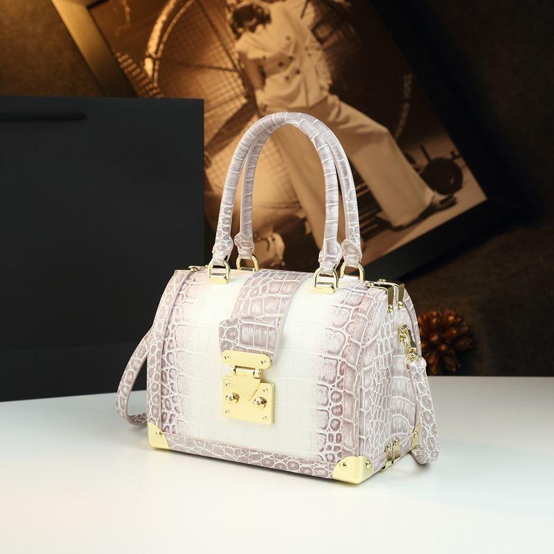 Foreign Style Crocodile Pattern Doctor Bag Temperament Portable Messenger Bag Exquisite Leather Women'S Bag High-End Trendy