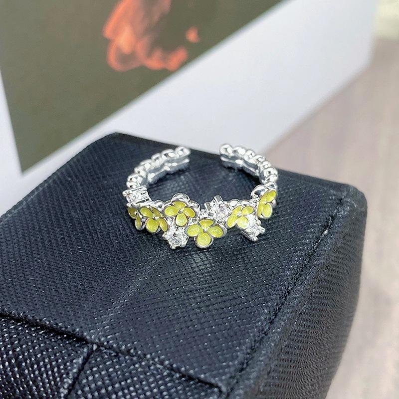 [Green] Spring And Summer Small Fresh Green Enamel Oil Dripping Butterfly Flower Opening Ring Personalized Stacking Female