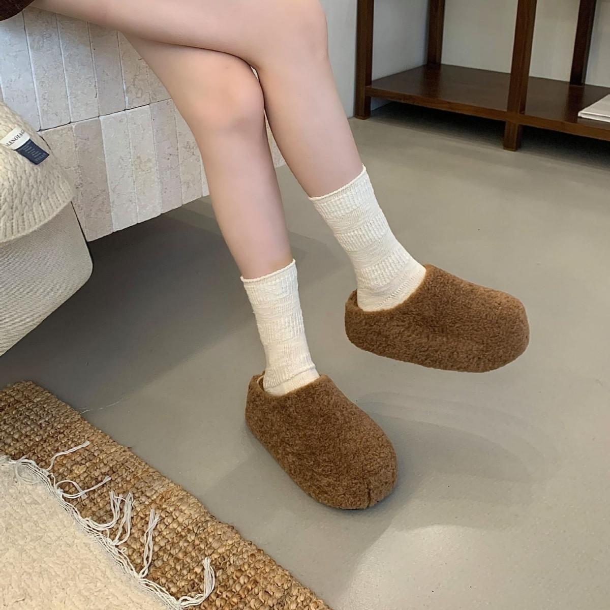 

2025 осень и зима новая круглая голова толстая подошва пушистая сумка голова бархат повседневная ленивая бокен полушлепки женская обувь 39 бежевый