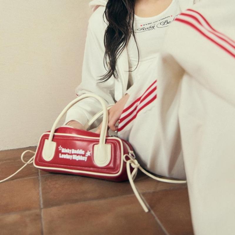 EGOIST Ribbon Square Bag  Es2ab361 