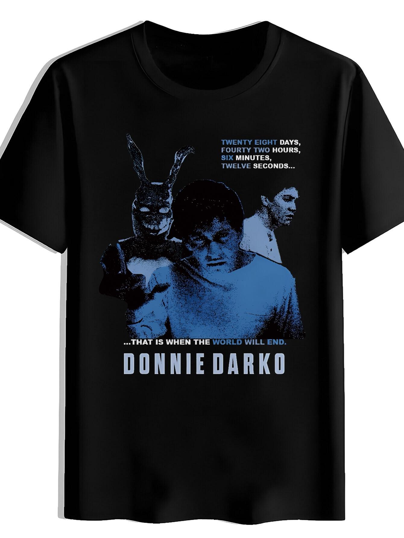 T-shirt T-Shirt Featuring a Rabbit Mask Design with Two Male Characters XXL
