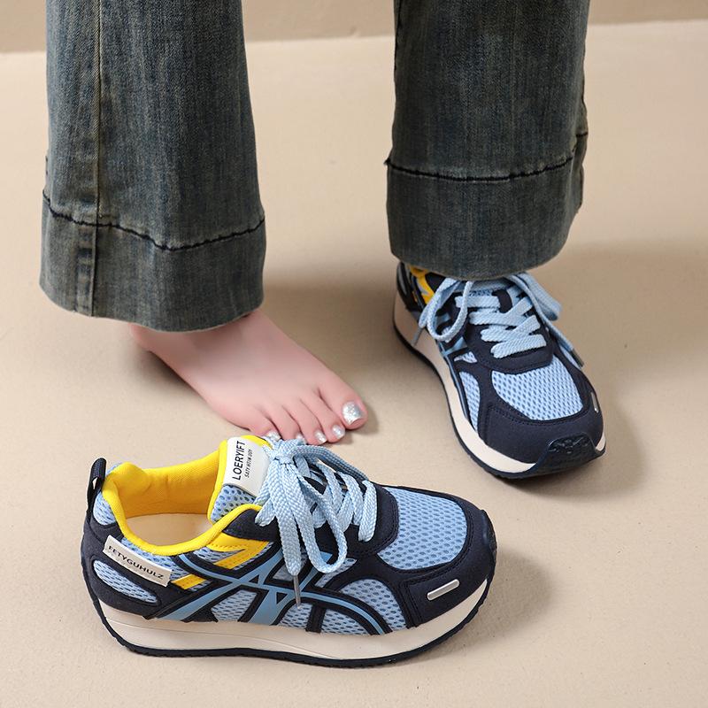 

Thick-soled mesh German training shoes women s 2025 new summer versatile breathable casual sports Forrest Gump shoes lightweight dad shoes 40