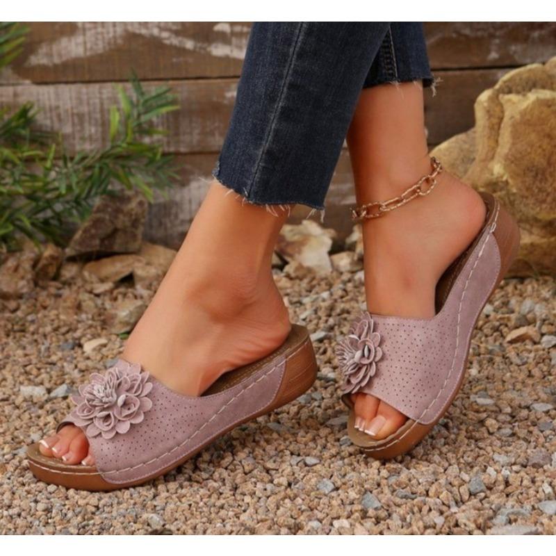 Letní sandály Dámská obuv Protiskluzová vycházková obuv Nazouvací obuv Žena na klínku Dámské sandály Party pantofle Žena Dámská obuv
