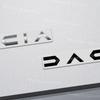 Zinklegering För Bigster Fjäder Dammvippa Dci Sandero Jogger Dokker Lodgy Logotyp Bilens Baklucka 3D Metallemblem Bakre Karossmärke Klistermärke