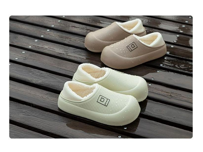 2025 Herbst/Winter Damen Wasserdichte Rutschfeste Indoor/Outdoor Dicke Warme Baumwollpantoffeln mit Fersenüberzug