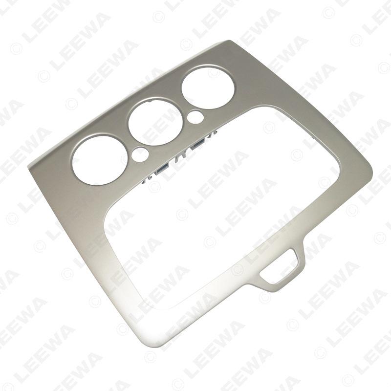 Ford Focus Audio Modification Faceplate & Panel Bracket