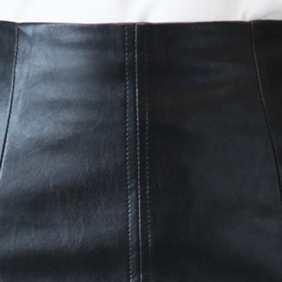 Elegante Falda Midi Bodycon de Color Sólido para Mujer con Cintura Alta y Abertura Delantera de Cuero Sintético