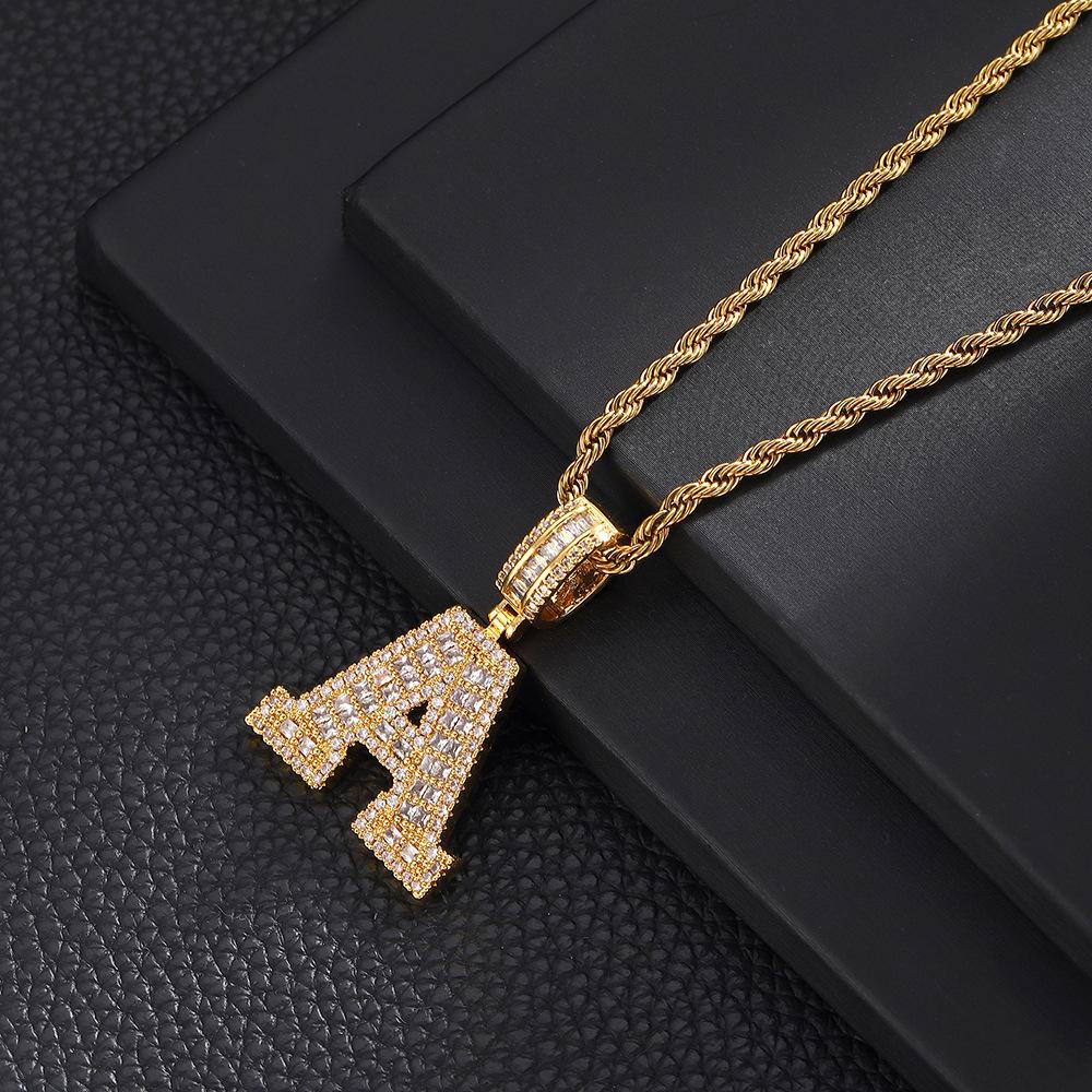 Ожерелье с подвеской из 26 английских букв Медь Инкрустация цирконием Универсальное ювелирное изделие
