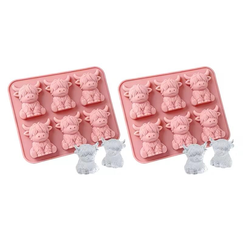 2pcs Mini Highland Cow Cube of Ice Mold, Reusable 3D Cute Silicone Ice Tray for Whiskey, Cocktails, Juice And Party Drinks.