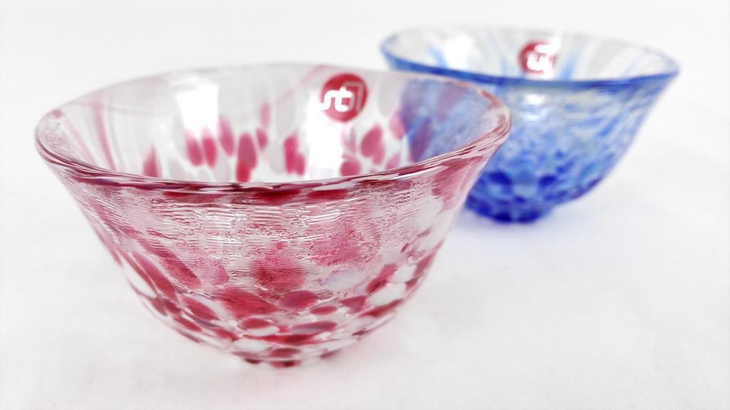 ADERIA Tsugaru Vidro Cherry Blossom Blizzard Rock Spring Water Sake Cup Pair Set in Gift Box Made in Japan FS71541 sake cold sake sake gift for