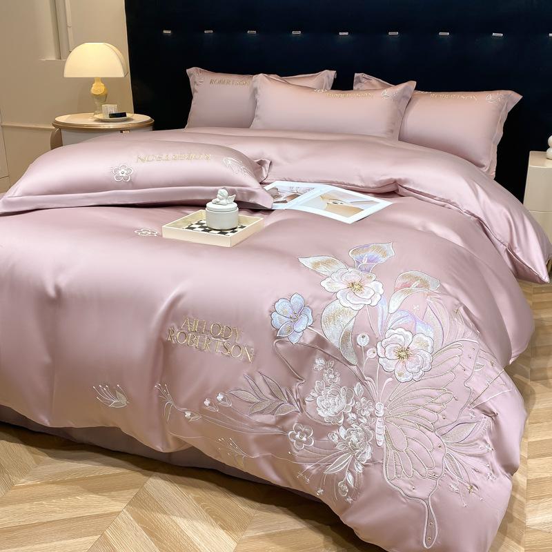 

Комплект постельного белья из ледяного шелка, четырехпредметный, вышивка, приятный к коже, дышащий, удобный, простыня, пододеяльник, наволочка 2.0m bed