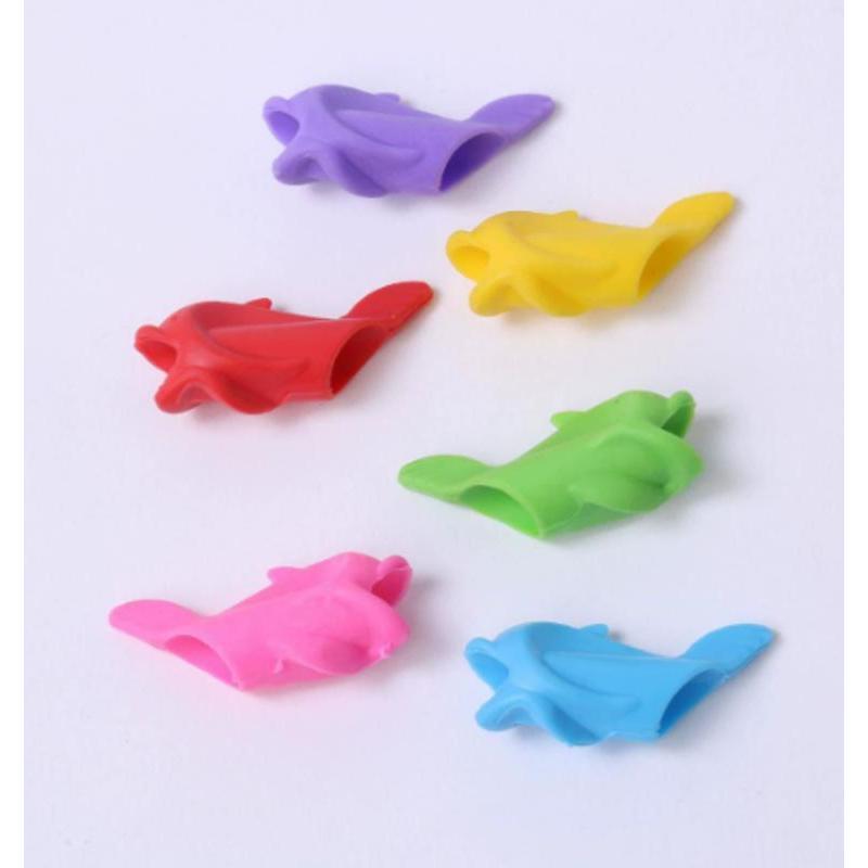 2026 New 4PCS Student Writing Grip Corrector Children's Gel Pen Grip Magic Tool Small Fish Silicone Pen Sleeve Random Color