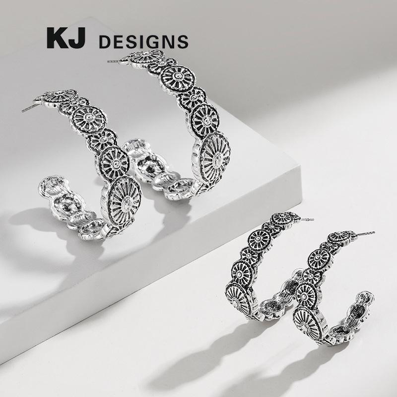 

Kenjie 2024 C-Shaped Retro Irregular Earrings for Women - European & American Fashion