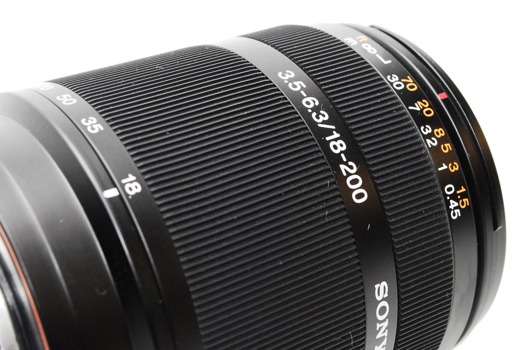 Sony DT SAL18200 18-200mm F3.5-6.3