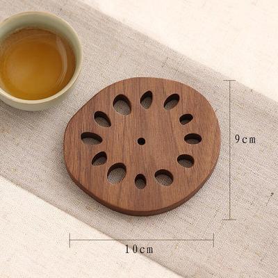 Untersetzer-Set aus Holz mit Lotuswurzel im chinesischen Stil