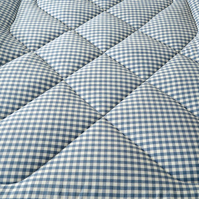 Klasse A Xinjiang Baumwoll-Matratzenauflage & Steppdecke für Studentenwohnheime & Mietwohnungen