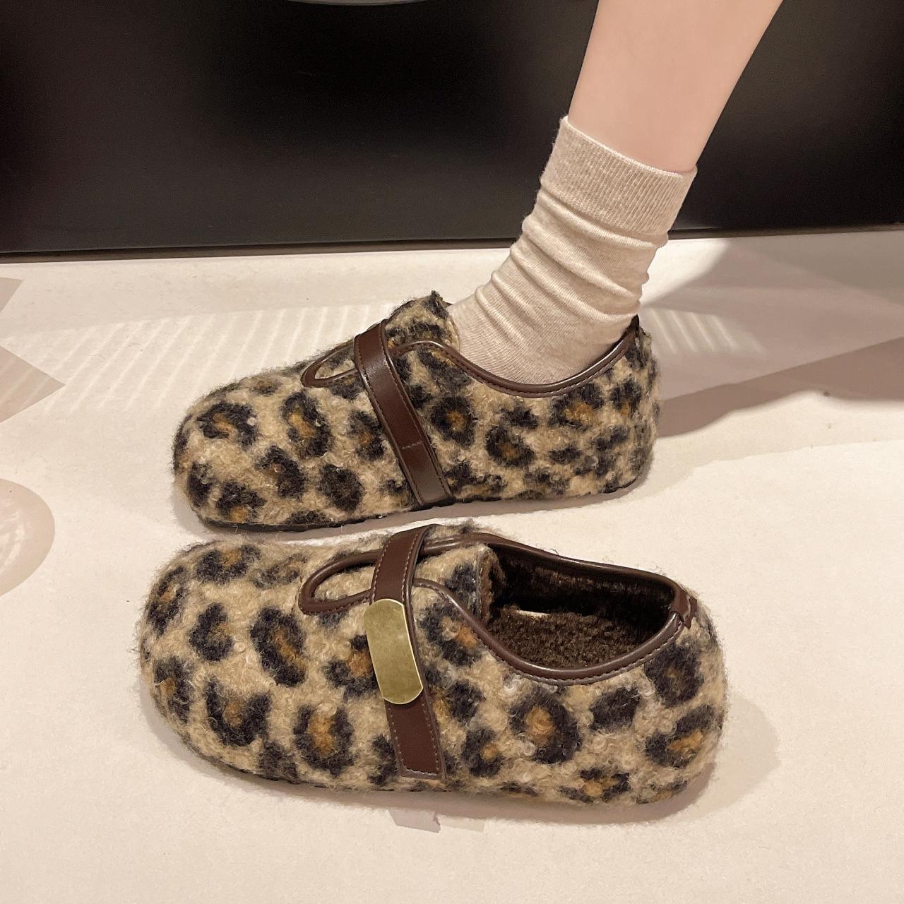 

All-inclusive gray women s shoes autumn and winter new one-pedal lazy shoes velvet Boken cotton shoes 40 леопард друку кольору