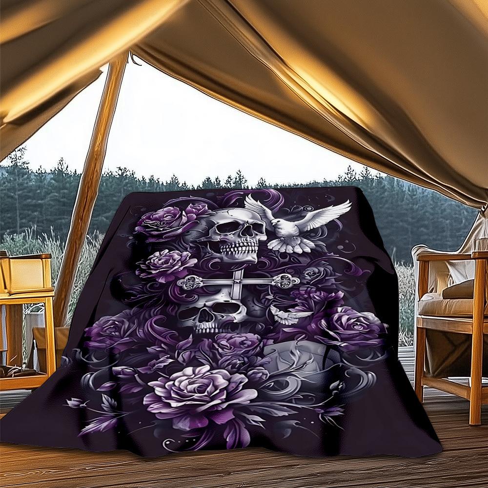 1pc Skull Roses Cross Outdoor Flannel Blanket , Machine Washable Perfect Gift for Birthday , Holiday Travel Accessory , Durable Material