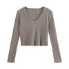 V-neck inner solid color knitted sweater women's autumn and winter 2025 new design niche sweater short