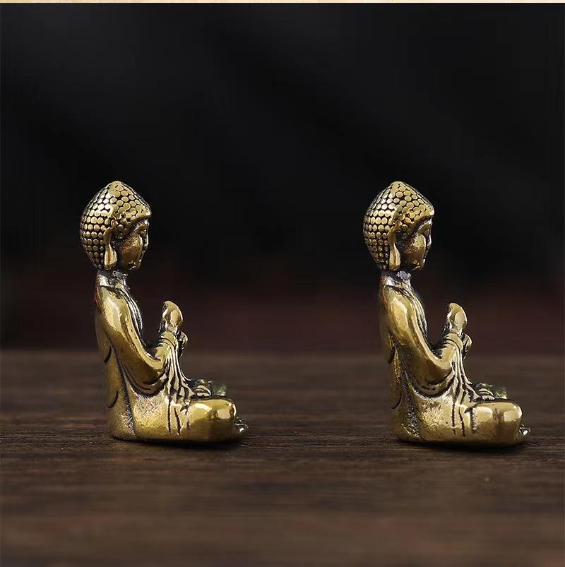 Mini Buddha Statue Pure Copper Shakyamuni Buddha Figurine with Intricate Detailing Indoor/Outdoor Desktop Decor for Home