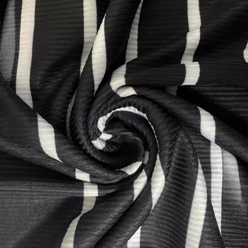 Herbst/Winter Damen Elegantes Kleid mit gestreiftem Druck und Seitenschlitz