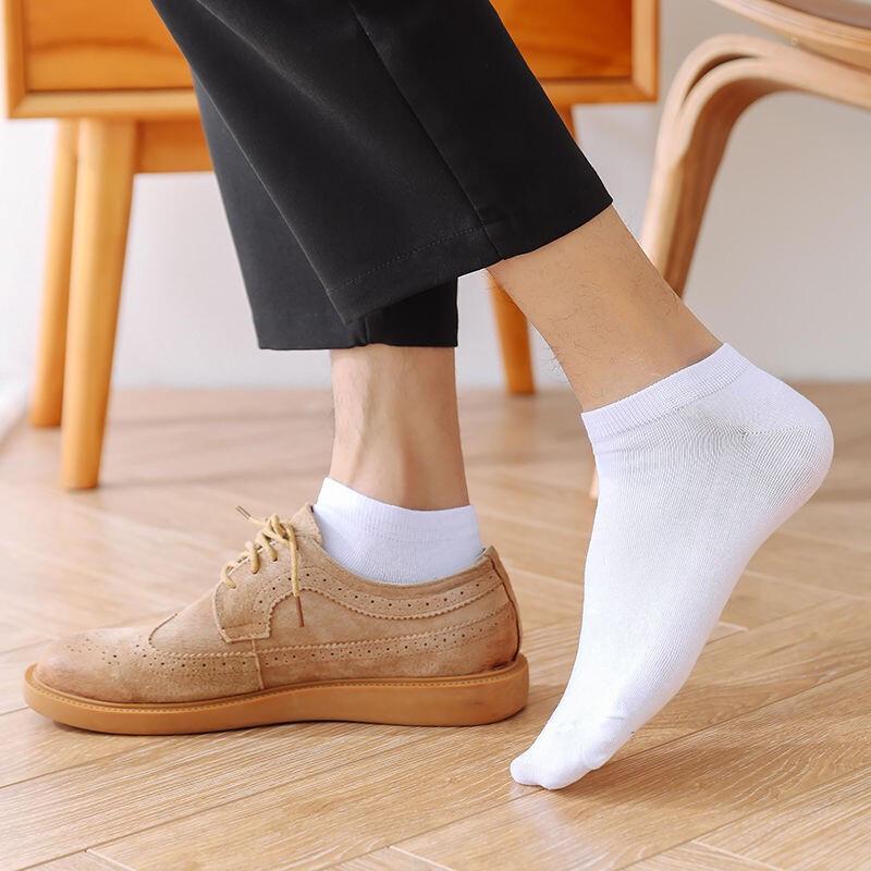 Odor-Resistant Cotton Disposable Socks: Unisex, Black/White/Gray, Sweat-Absorbent, No-Wash, Summer Thin Style.