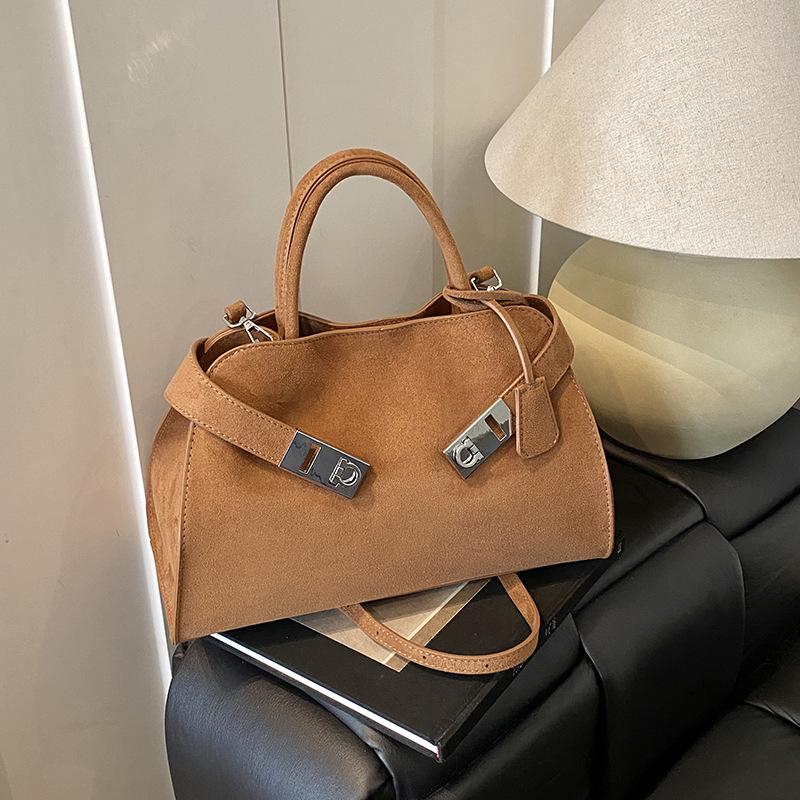 

2025 Сумка-тоут из замши Mori: Модная, Милая, Вместительная женская сумка через плечо и мотоциклетная сумка-тоут