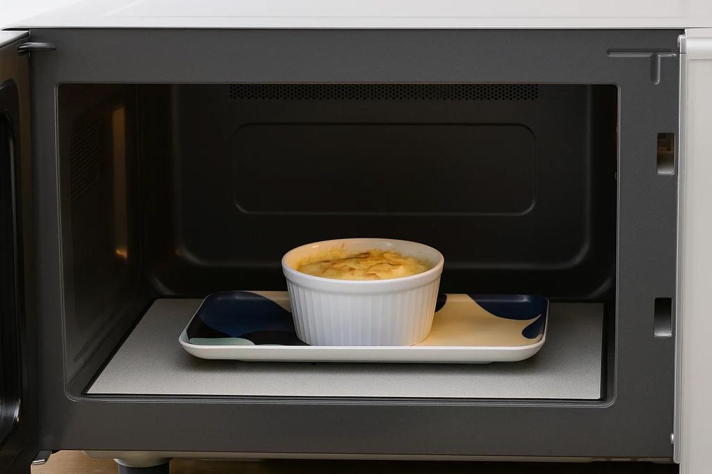 Tatsucraft NR Caster Tray, SS, 21.5cm, Web Original Model, Nordic Style, Fuhura Blue, Non-Slip, Microwave-Safe, Tray, Tray, Stylish, Plastic, Large