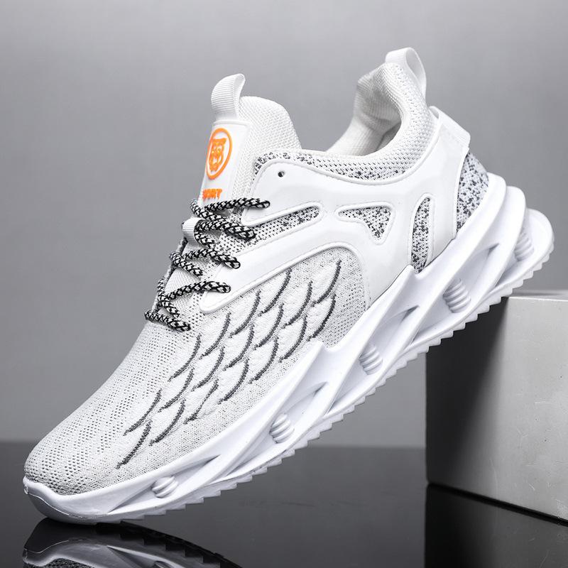 Fashion Spring and Autumn New Outdoor Sports Leisure Running Men's Shoes Anti Slip Running Shoes Travel Lightweight Soft Soled Shoes