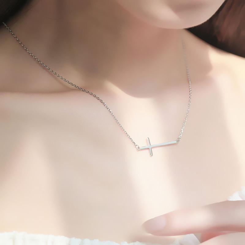 PANJBJ S925 Sterling Silver Korean Personality Glossy Cross Necklace Ladies Simple And Versatile Pendant Chain NecklacePANJBJ