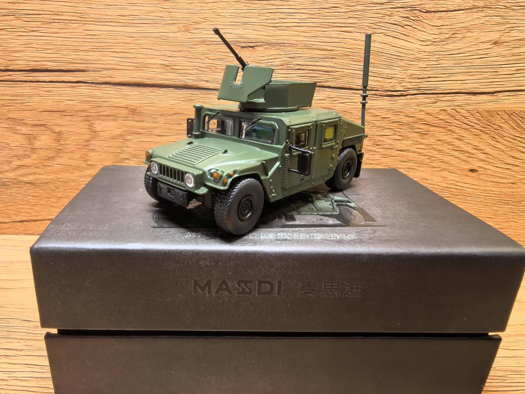 M1151 Off-Road Vehicle Military Vehicles Die-Cast Metal Mixed Color Other Metal Military Model Crafts Kit Gift Puzzle Toy