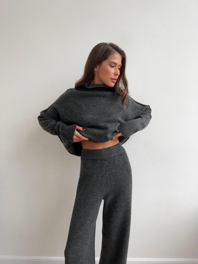 2025 Women's High Neck Wool Sweater & Slit Pants Set – European & American Loose Casual Two-Piece