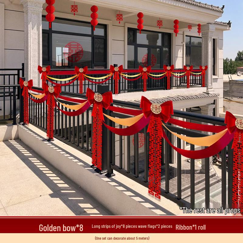 Ländliche Hochzeit Innenhof Balkon Zaun & Treppengeländer Girlanden Fahnen Dekor