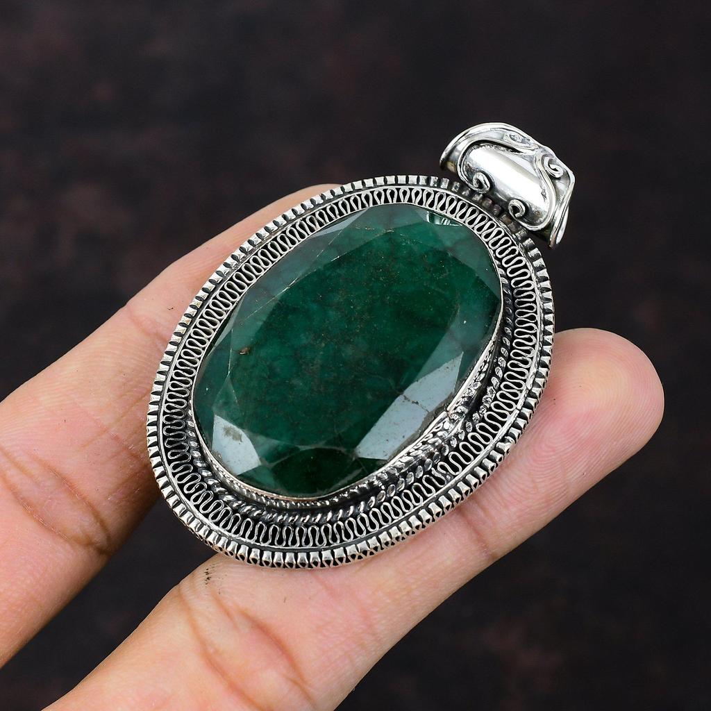 Faceted Zambian Emerald Pendant Gemstone Jewelry Vintage Pendant 925 Sterling Silver Pendant Designer Pendant Gift For Mom Handmade Pendant