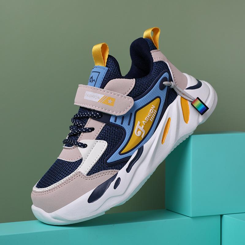 1876 students boys sports shoes waterproof leather surface primary school students casual running shoes lightweight soft sole medium and large childr