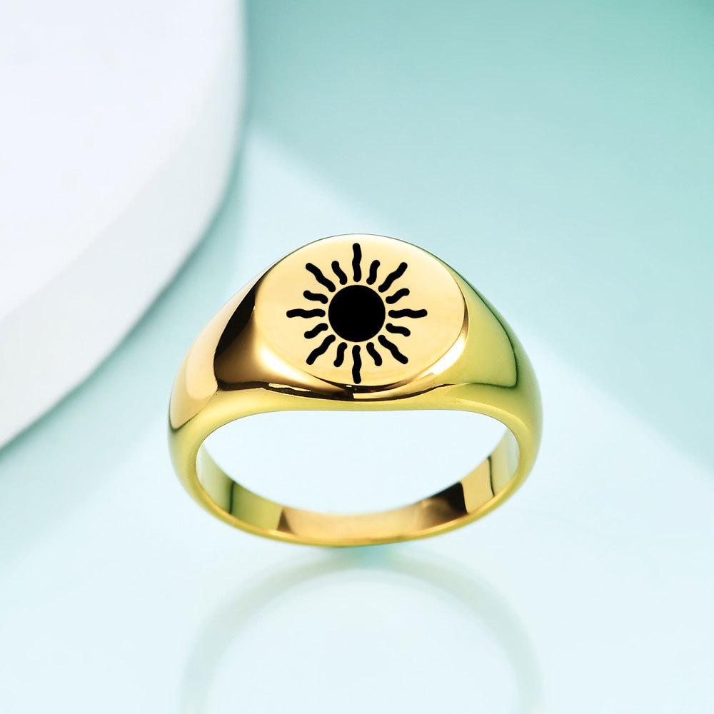 European & American 12MM Engraved Sun Stainless Steel 18K Gold Women's Ring - Fashionable, Hot-Selling, Cross-Border Design.