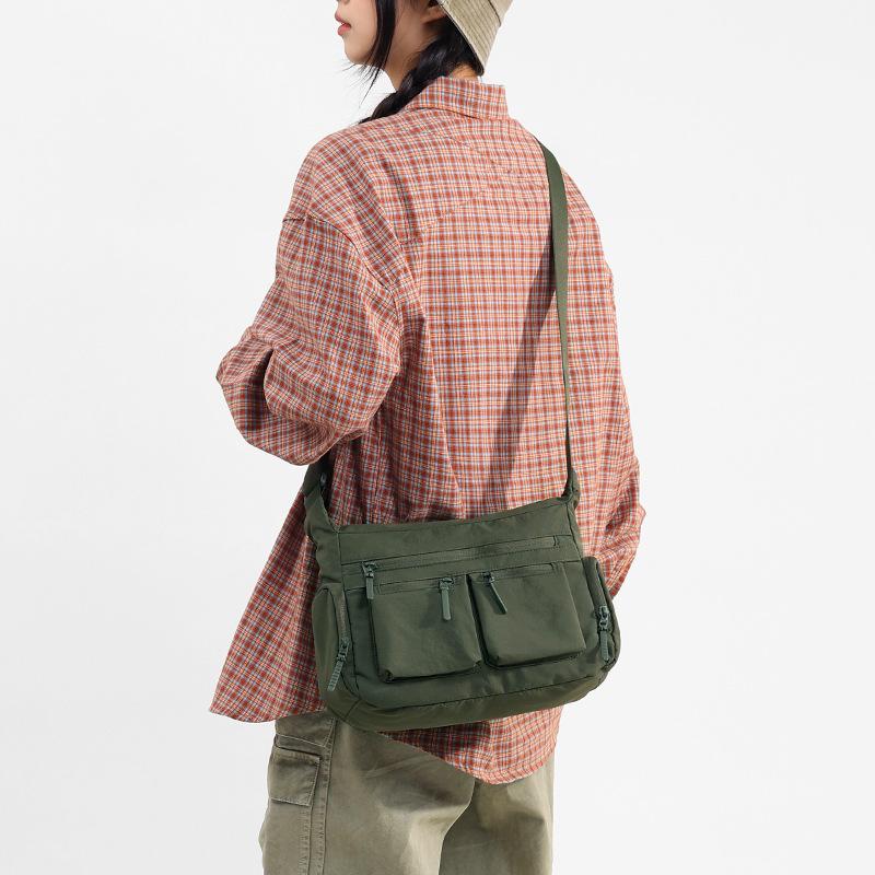 Lightweight Shoulder Bag Multi-Layer Large Capacity Commuter Crossbody Bag Nylon Bag