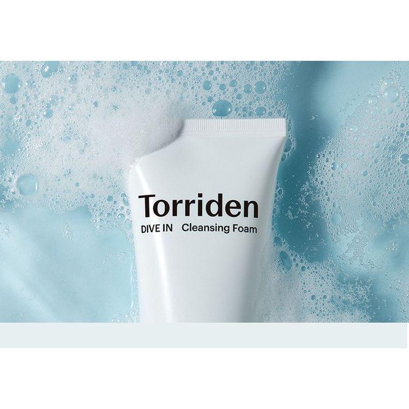 TORRIDEN DIVE-IN Reinigungsschaum mit niedermolekularer Hyaluronsäure