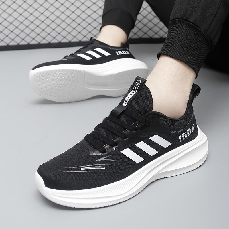 Summer ultra-light breathable men's shoes high-quality mesh sports shoes casual running shoes outdoor non-slip white mesh shoes