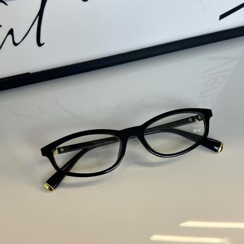 

New Style Women S Glasses Frame High Quality Blue Light Blocking Glass Frame Man Vintage Style Decorative Glass