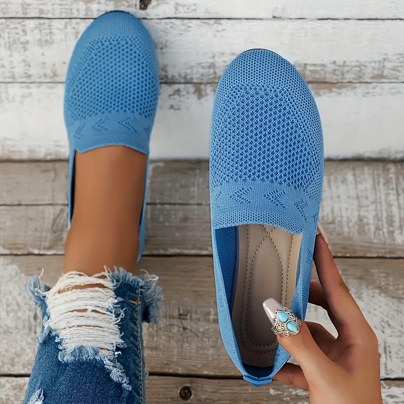 2025 Fall New Large Size Round Head Flat Single Shoes Female Shallow Mouth Sports Wind Casual Shoes