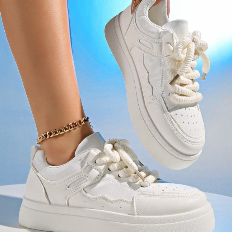 Fashion Plus Size 2025 Shoes Female Lace Up Women's Vulcanize Shoes Outdoor Platform Versatile Women Sneakers New Ladies Casual Shoes