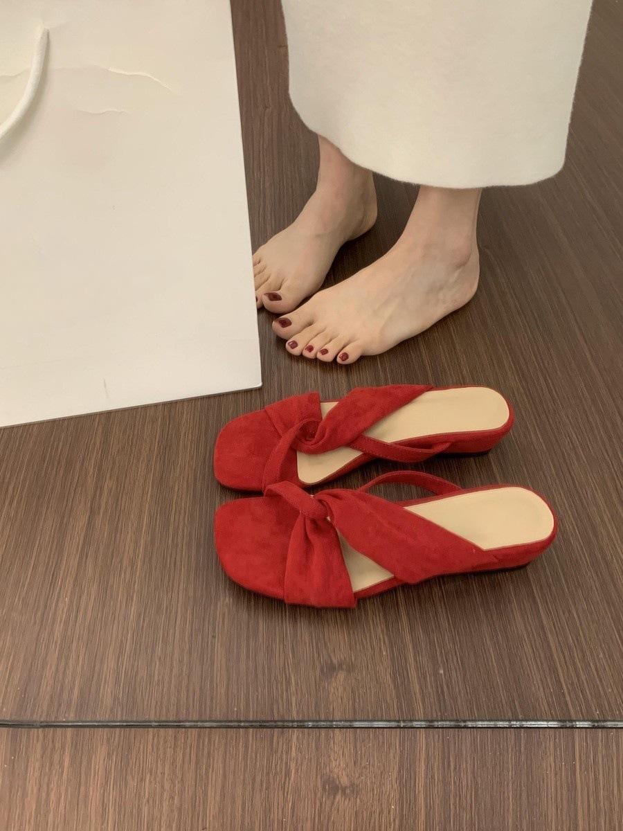 

Gentle evening breeze cross with open-toed slippers for women s summer wear, not tired of small slope heels, beautiful floral cool slippers 39 червоний