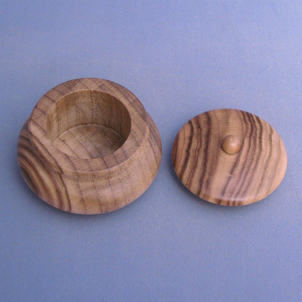 Kurita's Special Buddhist Statue [Buddhist Implement] Medicine Jar of Yakushi Nyorai (Height 5.5cm, Diameter 8cm, Mouth Diameter 4.5cm, Interior