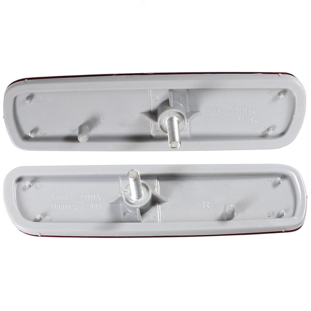 1 Pair Left & Right Rear Bumper Reflector For  Toyota Land Cruiser 100 1998-2007