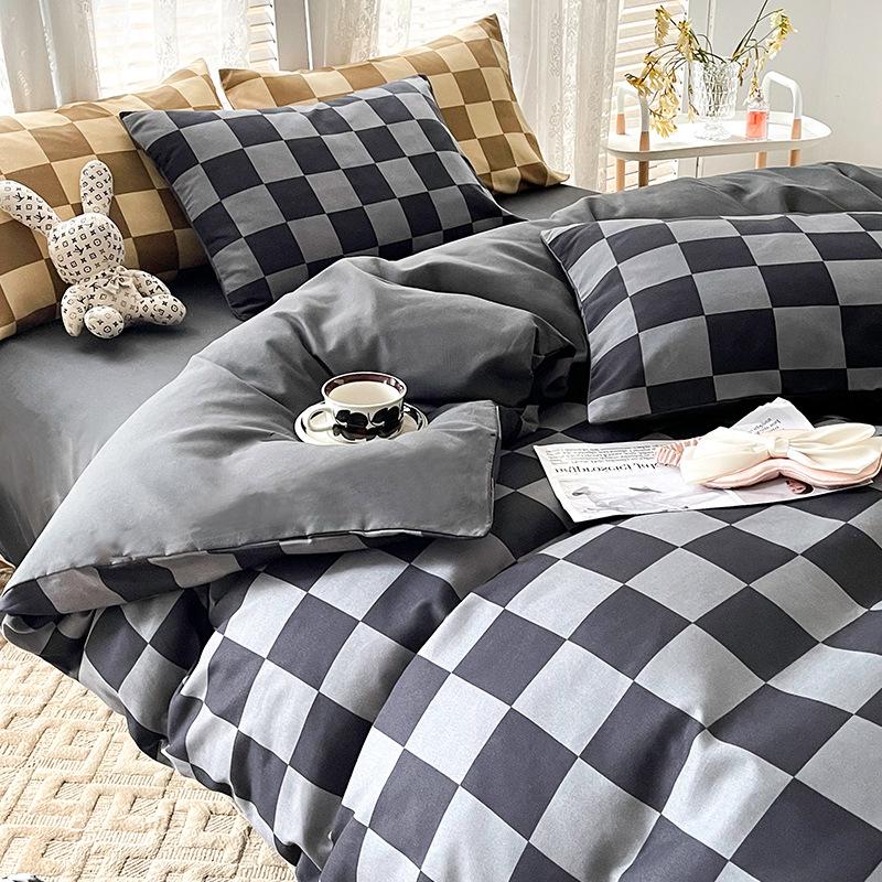 

Набор из четырех предметов: матовый печатный пододеяльник и простой летний постельный набор для общежитий Single Duvet Cover 150*200cm
