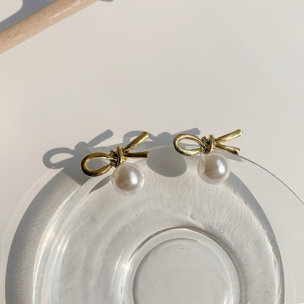 Silver needle in wind pearl knotted earrings female cute sweet student versatile bow stud earrings female